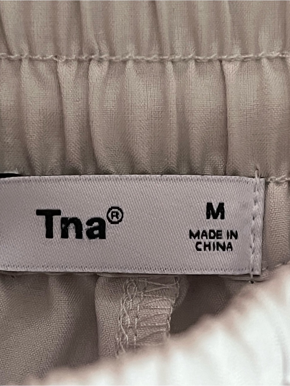 Women’s Aritzia TNA White Joggers - Picture 6 of 12